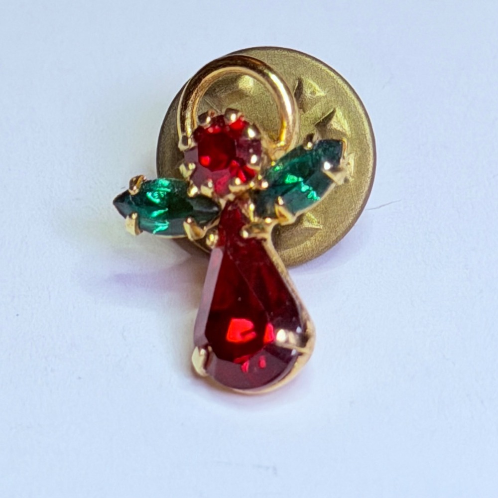 Vintage Christmas Angel Pin Red Green Rhinestone Gold Tone‎ Holiday Lapel Brooch
